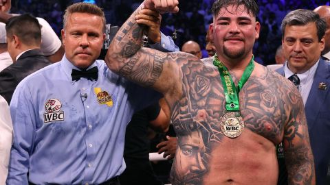 Andy Ruiz, boxeador californiano.