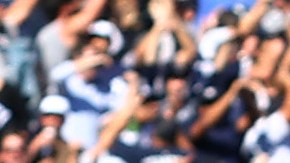 Giancarlo Stanton después de conectar jonrón en el segundo juego de la Serie Divisional ante los Guardianes de Cleveland en la MLB.