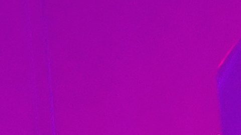 Karol G le mandó un mensaje al ‘bello durmiente’ de concierto para que pudiera verlo, si se hace viral.