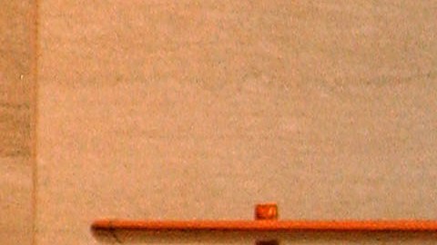 Un Bell X-1 cuelga en el Museo Nacional Smithsonian del Aire y el Espacio el 9 de junio de 2003 en Washington, DC.