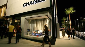 LOS ANGELES, CA - SEPTEMBER 20: A general view is seen during the CHANEL and P.S. ARTS Party held at the CHANEL Beverly Hills boutique on September 20, 2007 in Los Angeles, California. (Photo by Mark Mainz/Getty Images for Chanel)