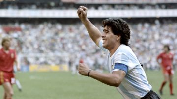 Maradona comandó a Argentina para la obtención de la Copa del Mundo.