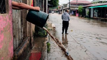 Huracán Julia arrasa Centroamérica deja al menos 28 muertos