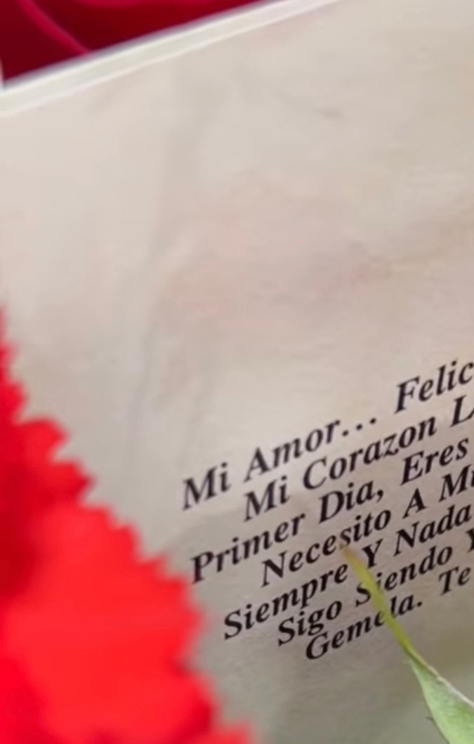 El mensaje de amor que le envió Toni Costa a Evelyn Beltrán por los 13 meses juntos