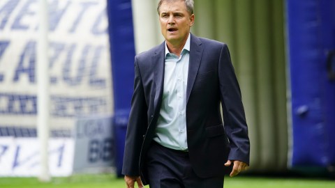 El entrenador dejó su puesto en Cruz Azul tras caer ante Club América.