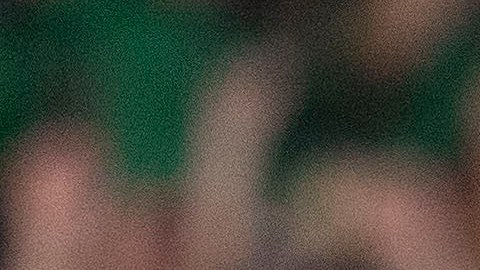 Hirving Lozano celebra un gol con el uniforme de la Selección Mexicana.