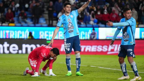 Oscar Ustari resultó lesionado, durante el partido de ida de las Semifinales del torneo Apertura 2022 de la Liga BBVA MX, entre los Tuzos del Pachuca y Rayados de Monterrey, celebrado en el estadio Hidalgo.