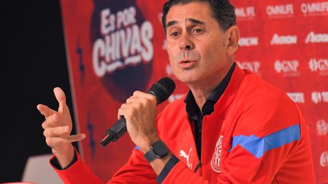 Fernando Hierro, nuevo presidente deportivo de las Chivas de Guadalajara.