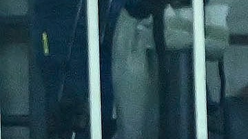 El delantero de los Wolves, Raúl Jiménez en compañía de Gerardo Tata Martino y varios jugadores del Tri en el partido de Club América y Toluca en las semifinales de la Liguilla del Torneo Apertura 2022.