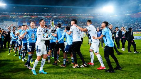 Pachuca en la celebración tras ser campeón del Apertura 2022 de la Liga MX.