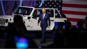 El presidente Joe Biden busca potenciar la infraestructura de fabricación de vehículos eléctricos en Estados Unidos