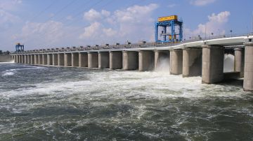La central hidroeléctrica de Kakhovka, en Kherson, Ucrania.