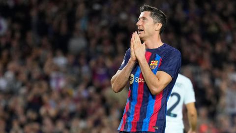 Lewandowski en el juego del Barca conta el Inter.