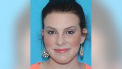 Madre de Texas sentenciada a cadena perpetua por asesinato de hija postrada en cama a la que abandonó para irse de fiesta