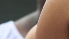 Mujer cumple su sueño de casarse de blanco ¡con el amigo de su hija!