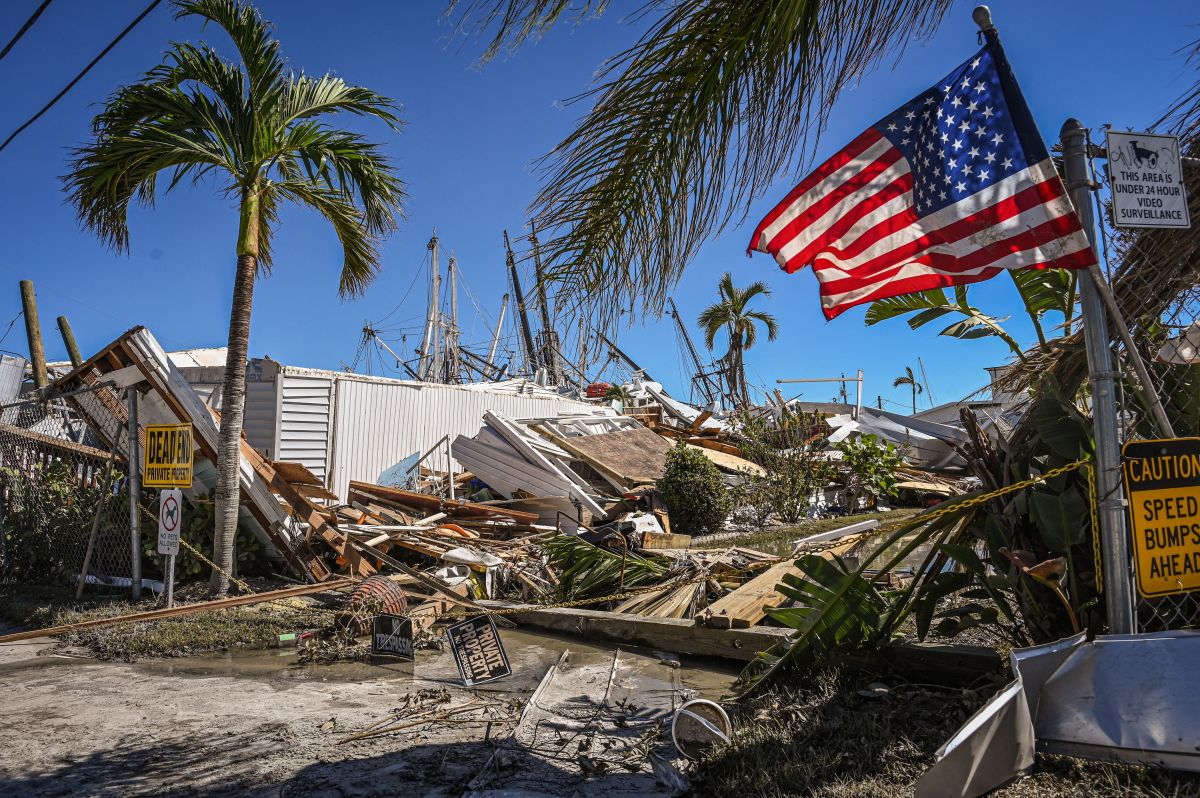 Number of confirmed deaths from Hurricane Ian rose to 27