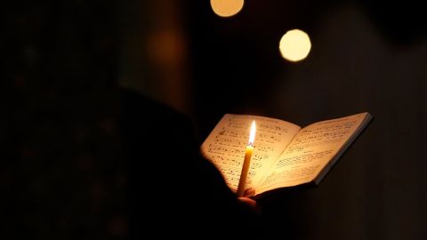 El tablero de ouija no funcionó como esperaba la abuela