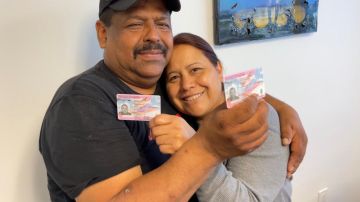 La pareja de Francisca y Miguel Soto obtienen su visa U. (Cortesía Paulina Herrera)