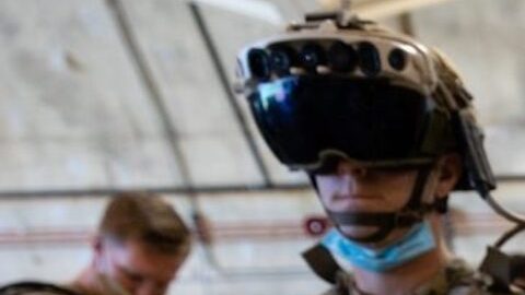 HoloLens