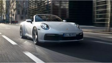 Atento a los detalles que hacen del Porsche 911 Targa 4 GTS un vehículo deportivo a la altura