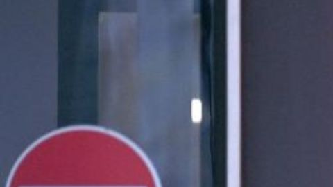 Termina su noche de bodas en el hospital tras inverosímil accidente