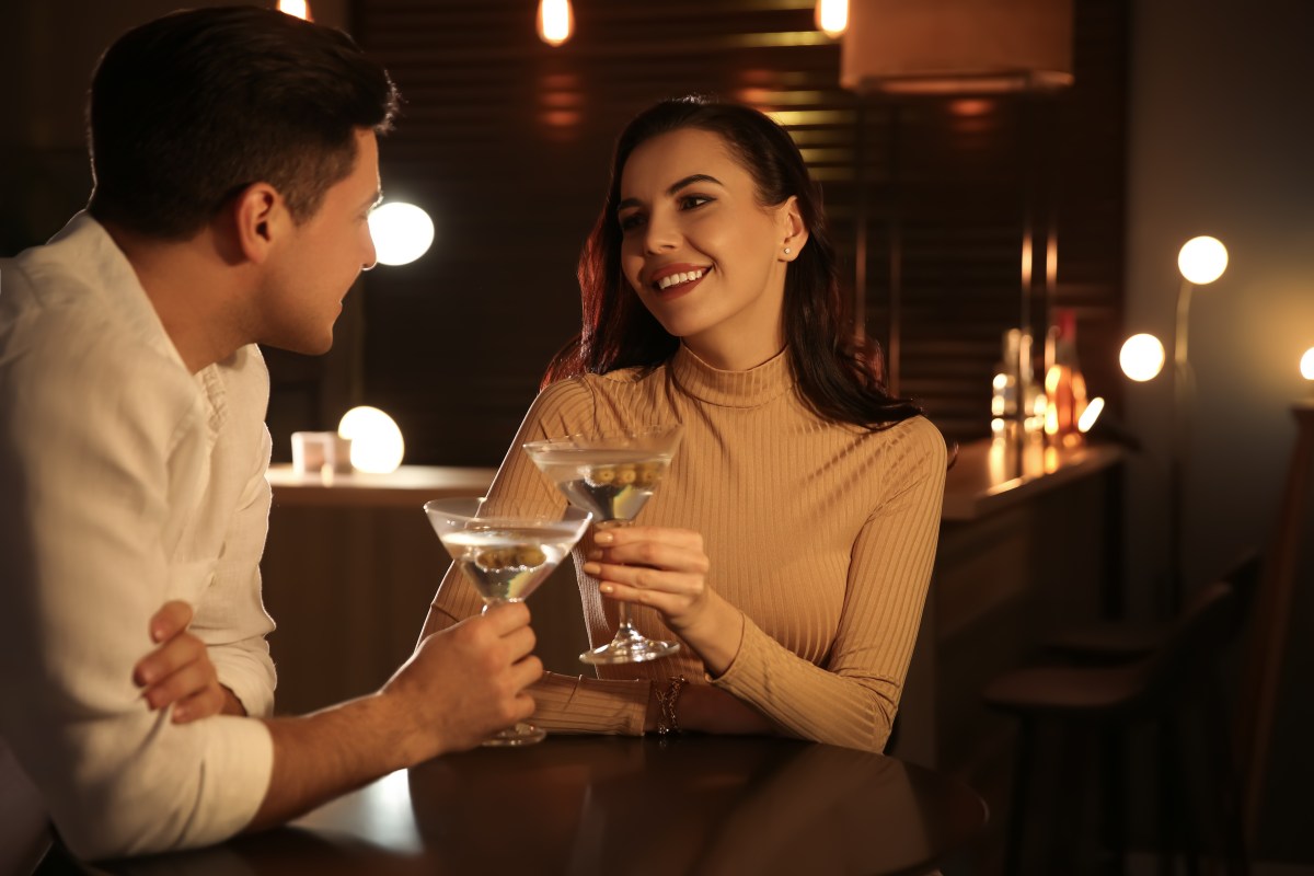 Las 5 mujeres del zodiaco que toman la iniciativa en el amor - La Opinión