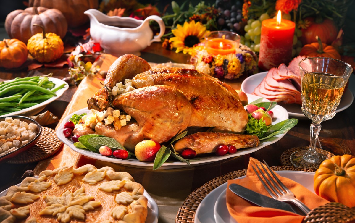 Una encuesta encontró que este año alrededor de 7 de cada 10 personas celebrarán el Día de Acción de Gracias.