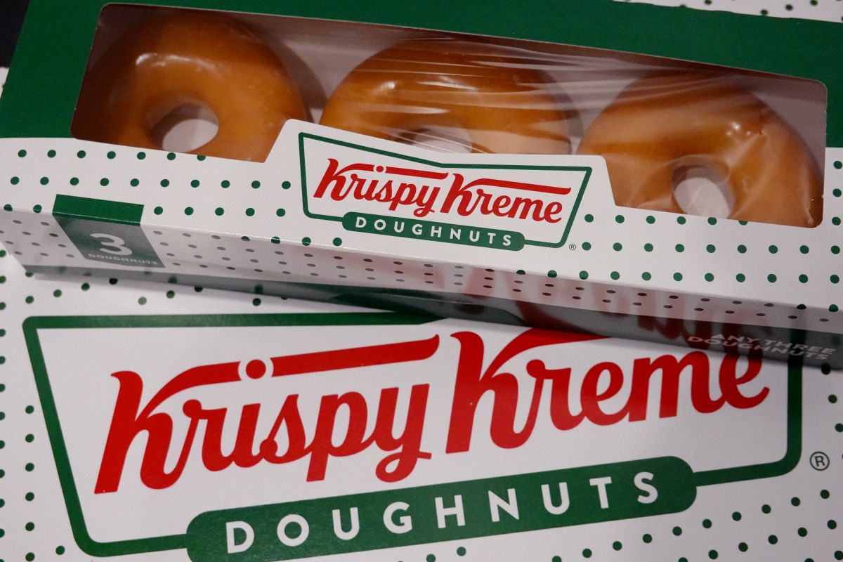 McDonald's will sell Krispy Kreme Donuts at some of its locations