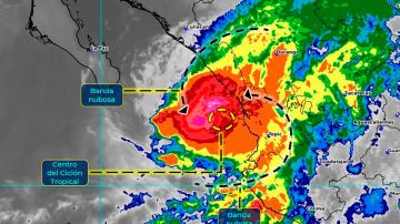 Huracán Orlene toca tierra como categoría 1 en costas mexicanas entre Sinaloa y Nayarit