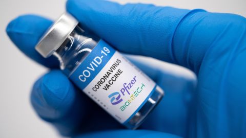 Vacuna contra Covid: Pfizer asegura que su refuerzo actualizado protege contra Omicron