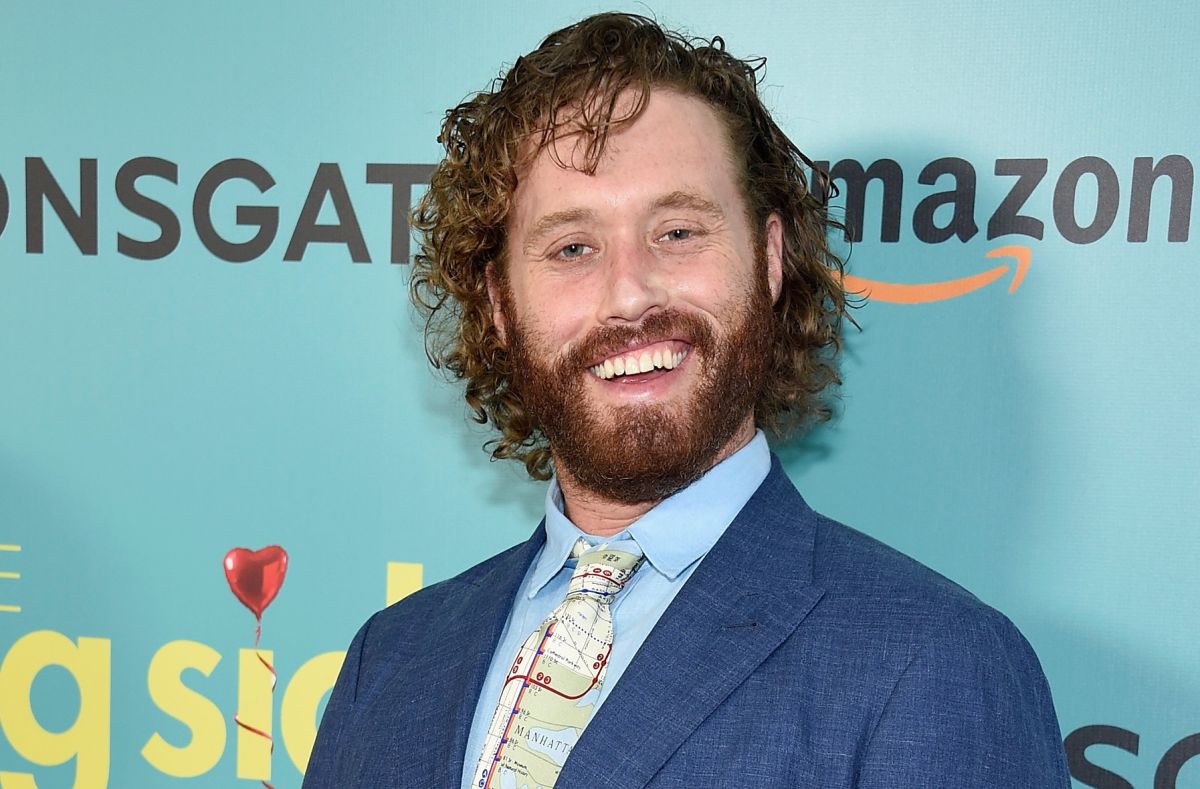 TJ Miller has reconciled with Ryan Reynolds and explained that they have already fixed their differences