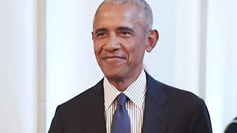 Obama y Biden esperan la aceptación de los votantes para sus candidatos.