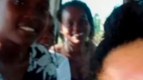 "Te pegan, te quiebran los brazos, a las mujeres las violan": cómo vive una chilena dentro de Haití con la brutal crisis de violencia que azota al país