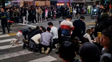 Tragedia en Seúl: cuándo una aglomeración masiva se vuelve peligrosa y qué hacer si te encuentras en medio de una