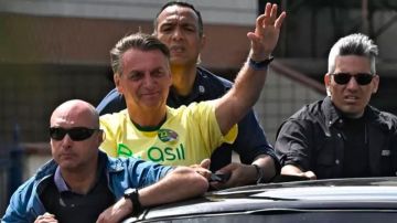 Tribunal Electoral de Brasil rechaza pedido del partido de Bolsonaro de anular resultados de las elecciones y le impone una millonaria multa por "mala fe"