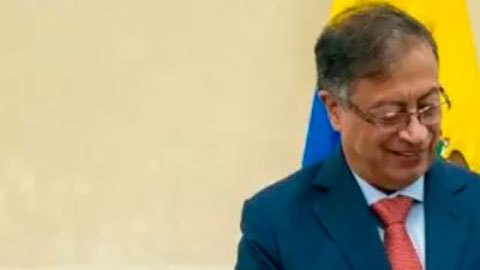 El inesperado acercamiento de Gustavo Petro a la derecha más extrema de Colombia