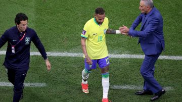 Neymar no estará contra Suiza por un esguince en su tobillo.