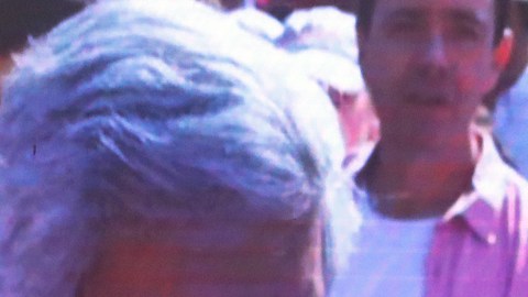 AMLO califica de “striptease político del conservadurismo” la marcha por el INE y exhibe a sus opositores
