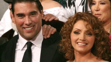 Angélica Rivera y Eduardo Yáñez se reencuentran a 15 años de protagonizar la telenovela 'Destilando Amor'.