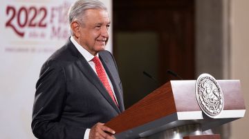 AMLO ve "racismo" en intentos de destituir al presidente de Perú Pedro Castillo