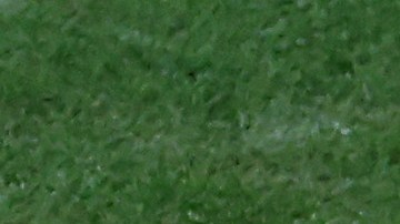 Bryce Harper conectó el primer cuadrangular de la noche ante los Astros.