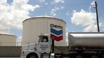 EEUU concedió a Chevron una autorización limitada para reanudar el bombeo de petróleo desde Venezuela