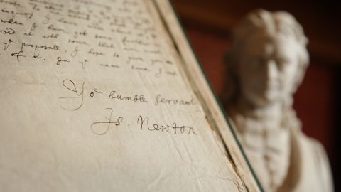 El mundo podría acabarse en 2060, de acuerdo con una teoría de Newton