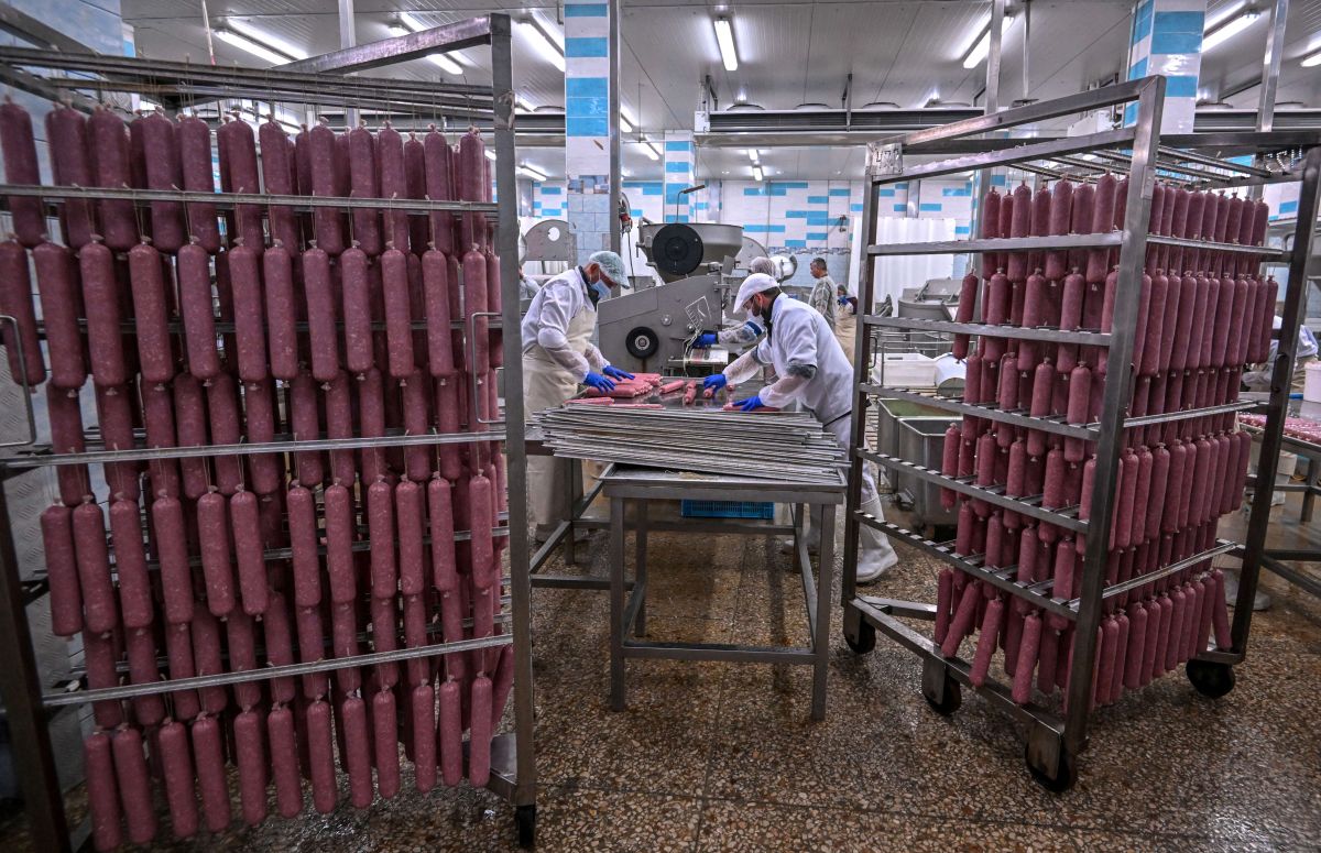empresa-de-saneamiento-de-alimentos-acusada-de-emplear-ni-os-para