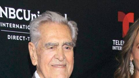 Verónica del Castillo explica por qué su padre no reconoció a Kate del Castillo.