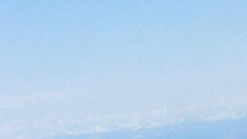 Erupción de volcán desata la fumarola más alta alguna vez registrada