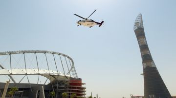 Aspire Tower y Estadio Jalifa en la Aspire Zone de Doha, Qatar.