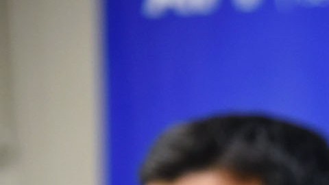 El entrenador Juan Carlos Osorio durante una rueda de prensa en Paraguay.