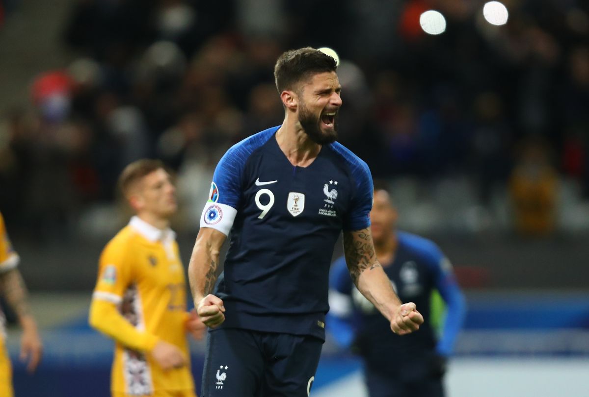 New casualty for the French National Team?: Oliver Giroud paralyzes the team after suffering a blow in training