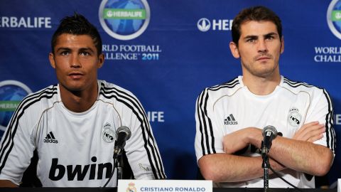 Cristiano Ronaldo e Iker Casillas en el Real Madrid en 2011.